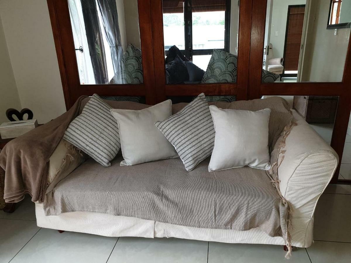 77 On Erica Apartman George Kültér fotó